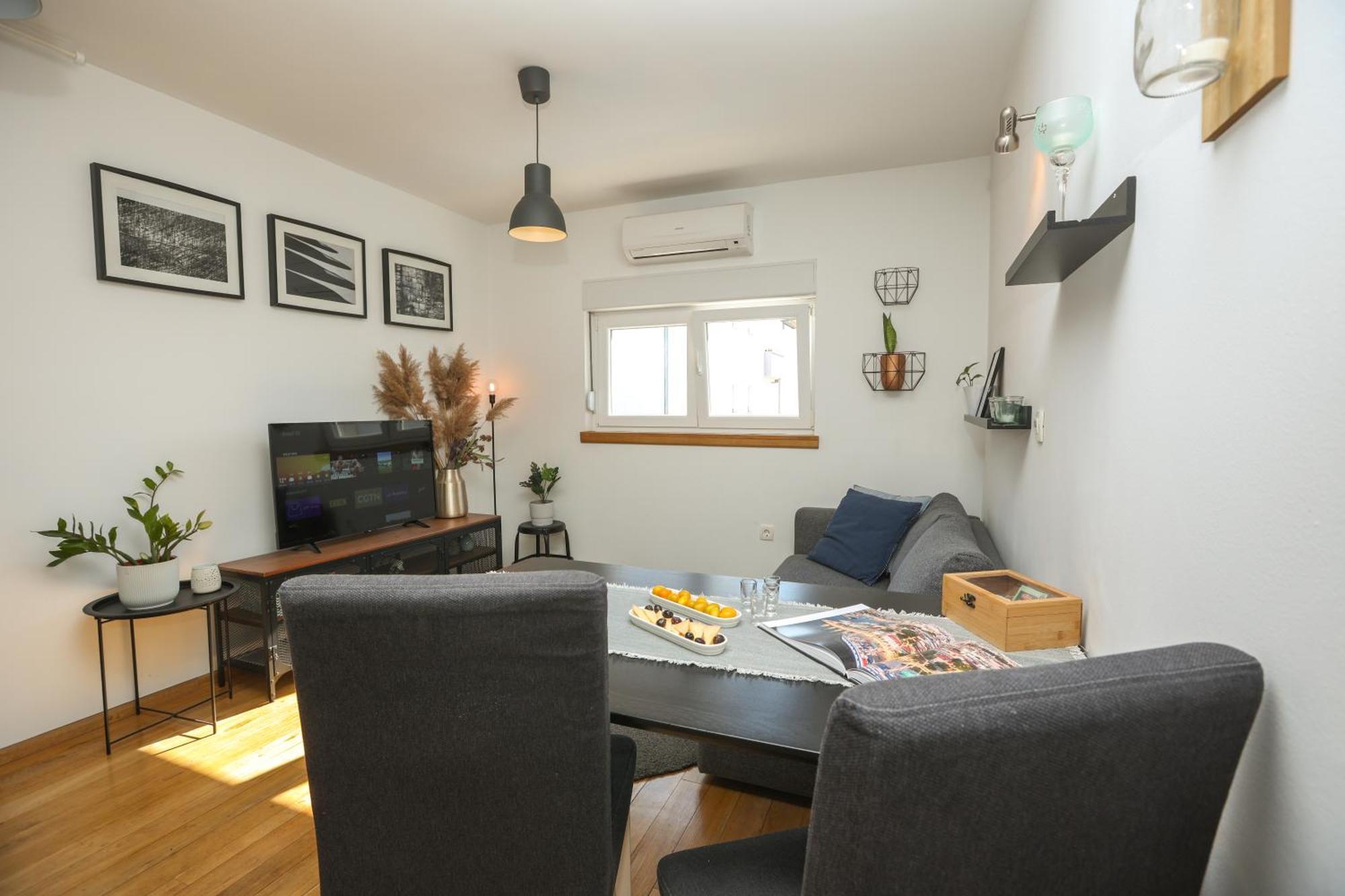 Home Sweet Apartments ซาดาร์ ภายนอก รูปภาพ